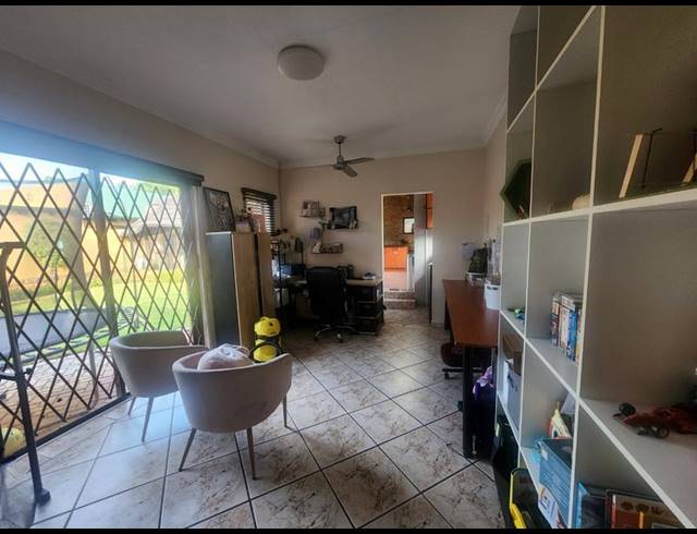 3 BEDROOM HOUSE FOR SALE IN ANNLIN